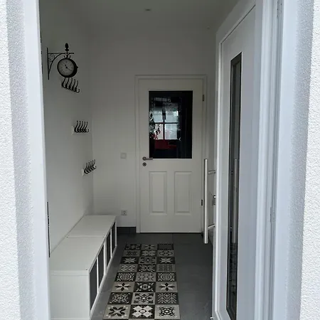 Apartment Repetal *